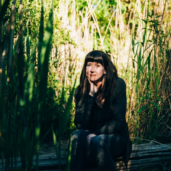 Meet your Posher, Elizabeth - Picture 4 of 9